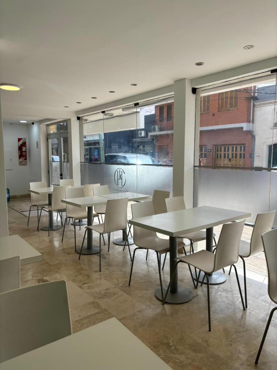 Hotel Plaza Italia Zárate Buitenkant foto